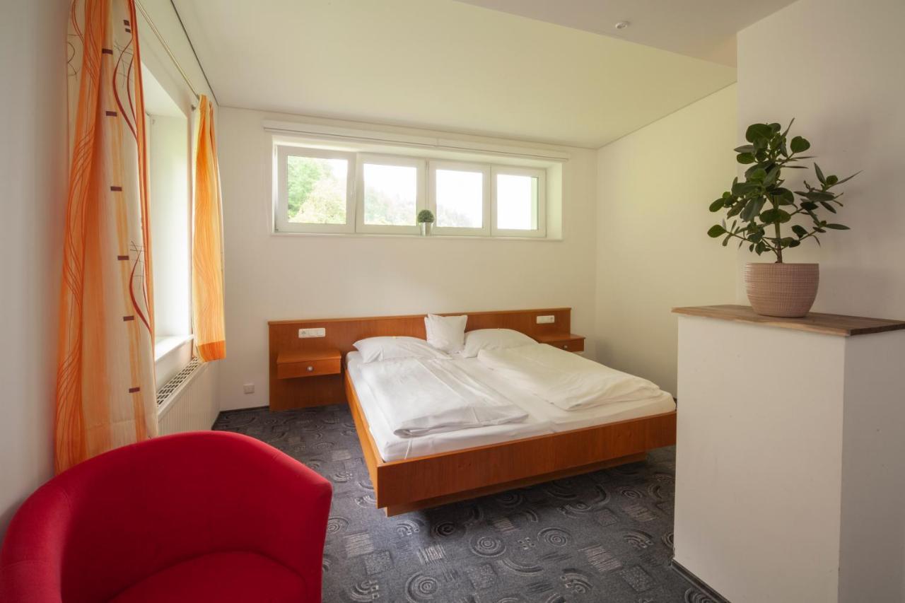 Hotel Garni Brigitte Buerserberg Ngoại thất bức ảnh